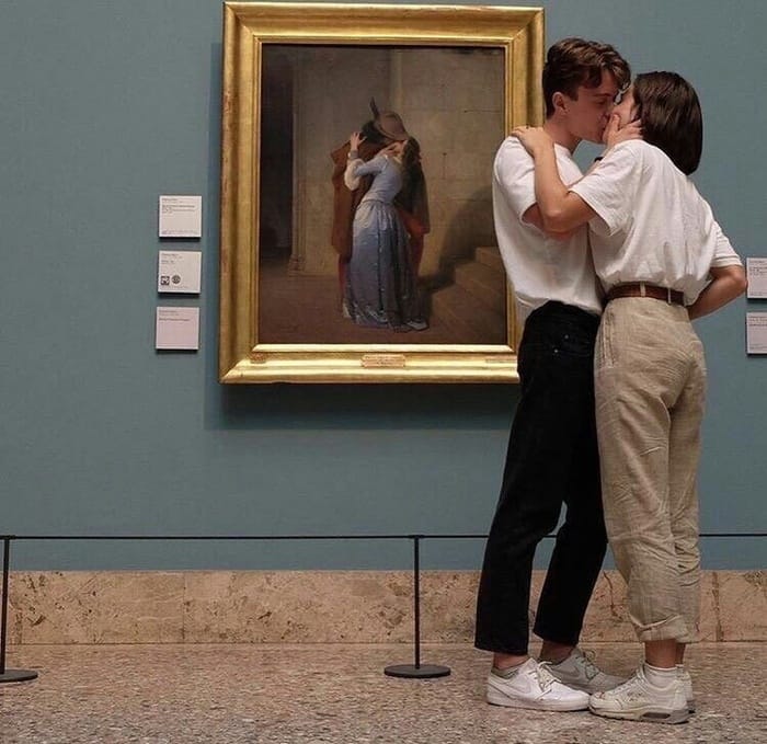 Какие же подростки творческие, делают прекрасные фотографии))